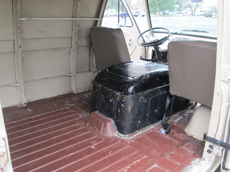 1966 Ford Econoline Van - Image 28 of 31