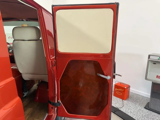 1966 Ford Econoline Van - Image 27 of 31