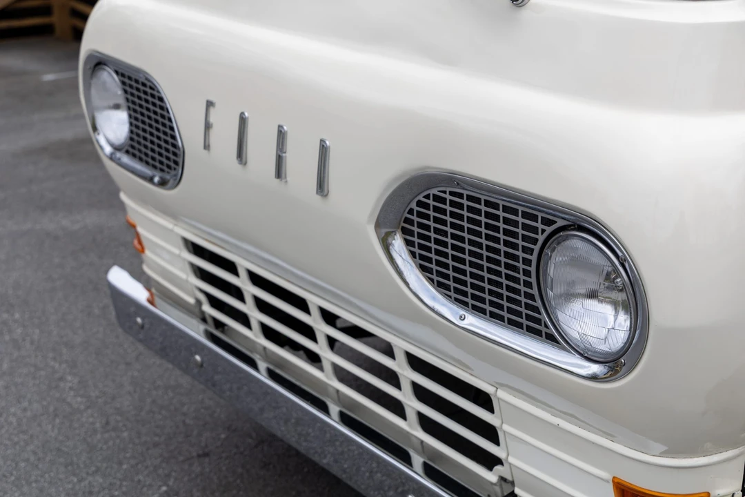 1966 Ford Econoline Van - Image 25 of 31