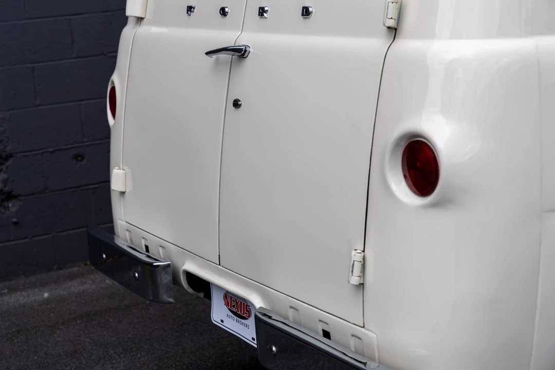 1966 Ford Econoline Van - Image 29 of 31