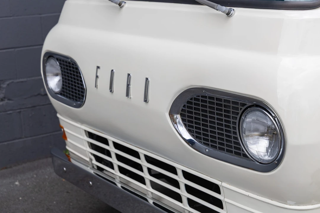 1966 Ford Econoline Van - Image 24 of 31