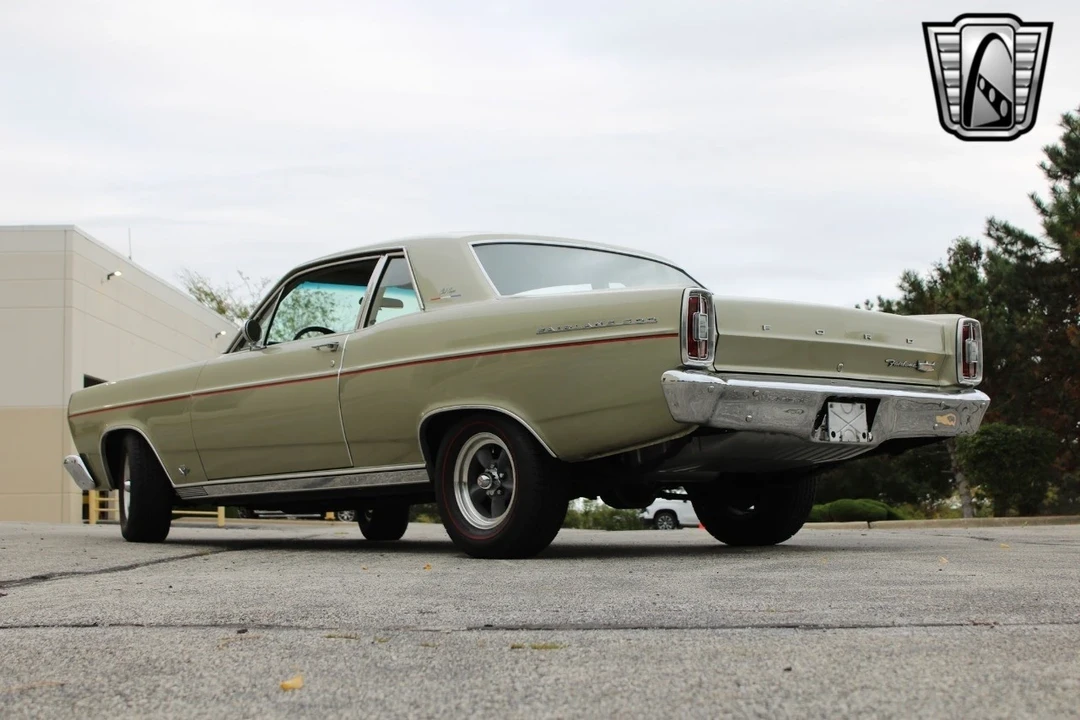 1966 Ford Fairlane 6th Gen - Image 9 of 12