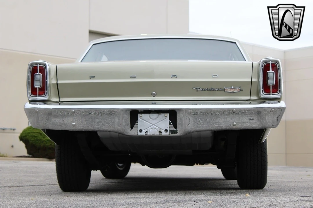1966 Ford Fairlane 6th Gen - Image 11 of 12