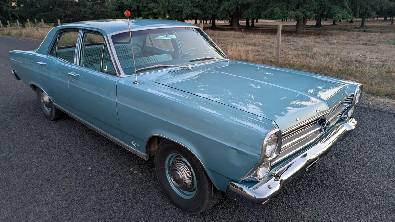 1966 Ford Fairlane 6th Gen - Image 13 of 31