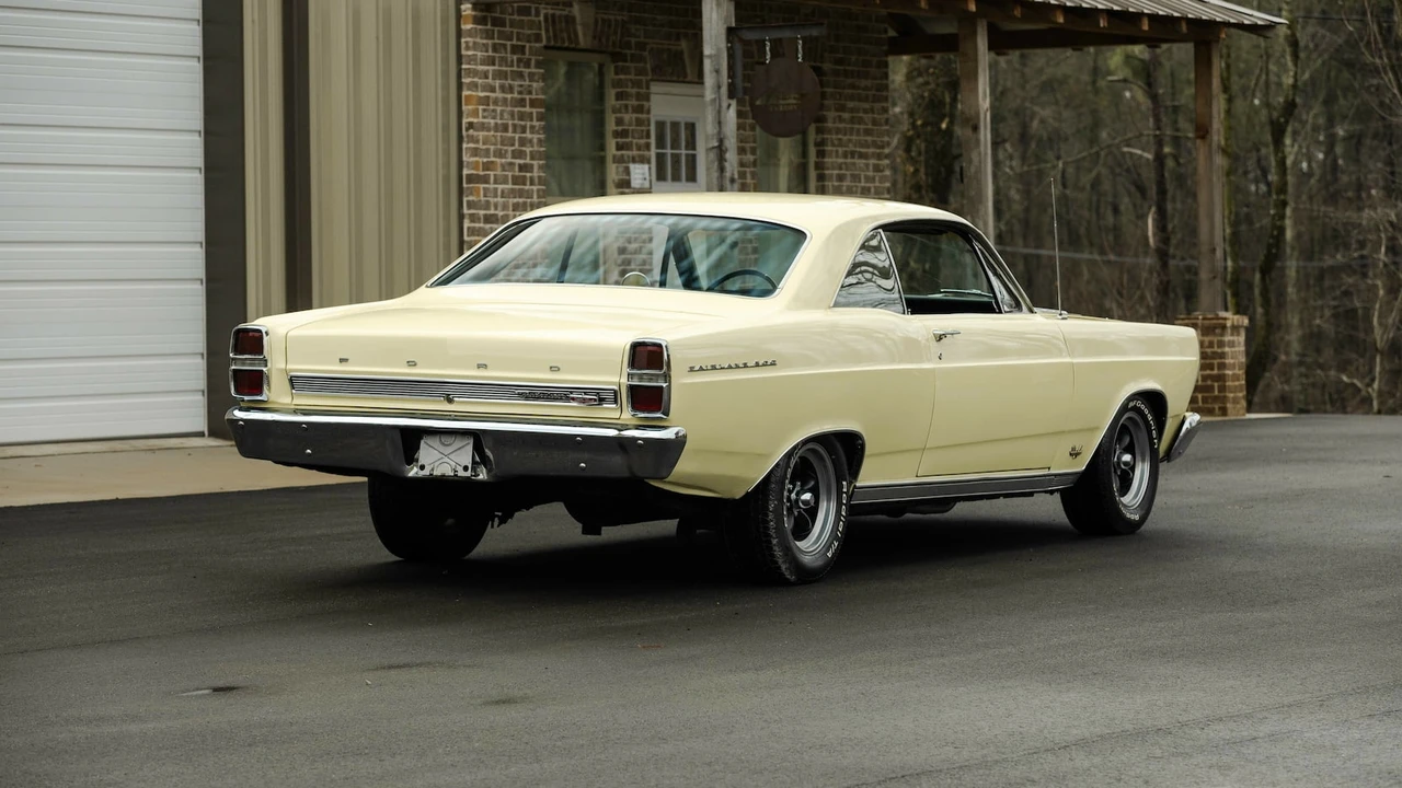 1966 Ford Fairlane 5th Gen - Image 13 of 31