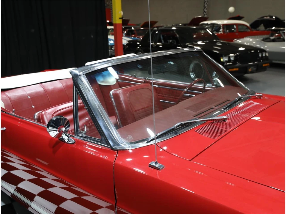 1966 Ford Fairlane 5th Gen - Image 25 of 31