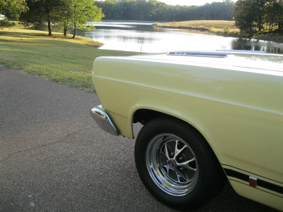1966 Ford Fairlane 5th Gen - Image 22 of 31