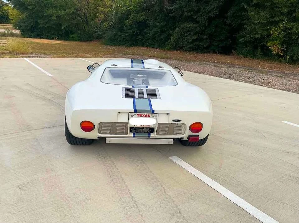 1966 Ford GT - Image 5 of 14