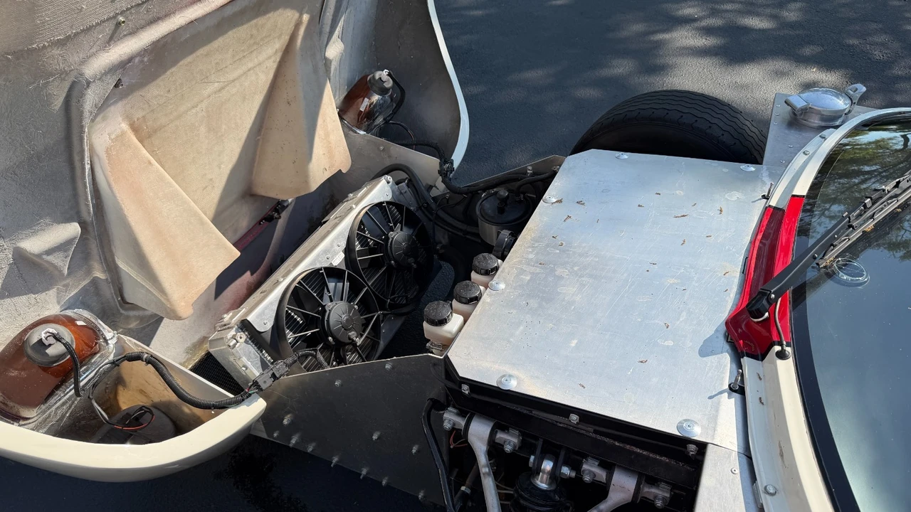 1966 Ford GT40 - Image 9 of 14