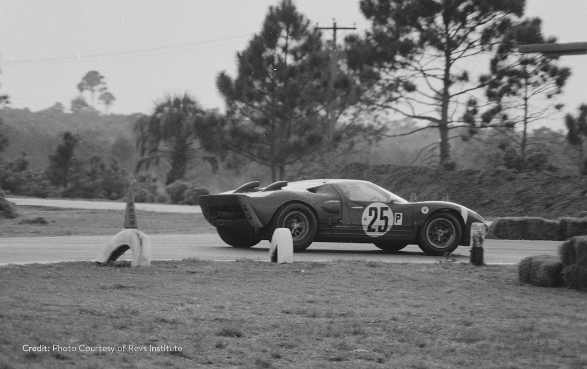 1966 Ford GT40 - Image 19 of 31