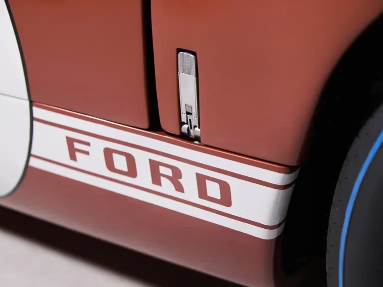 1966 Ford GT40 - Image 9 of 31