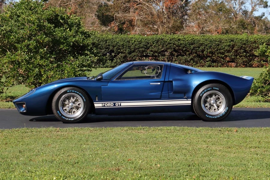 1966 Ford GT40 - Image 2 of 31