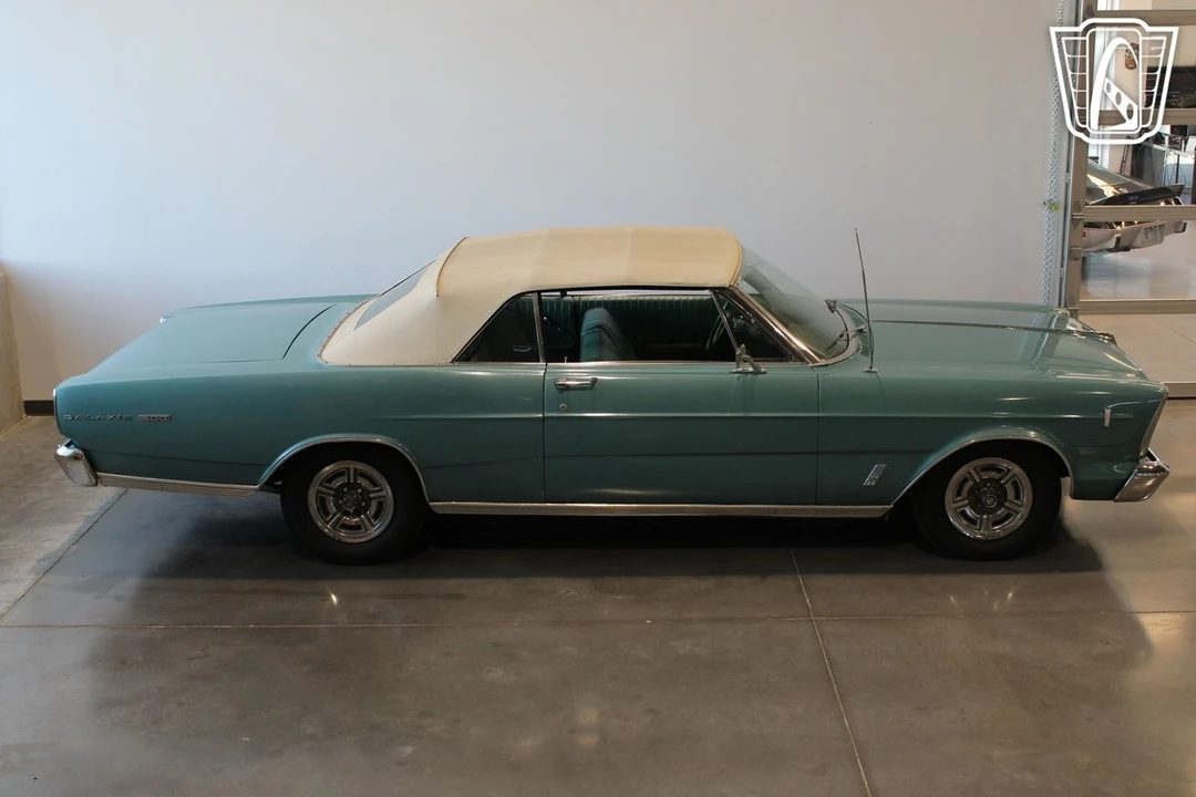 1966 Ford Galaxie 3rd Gen - Image 9 of 12