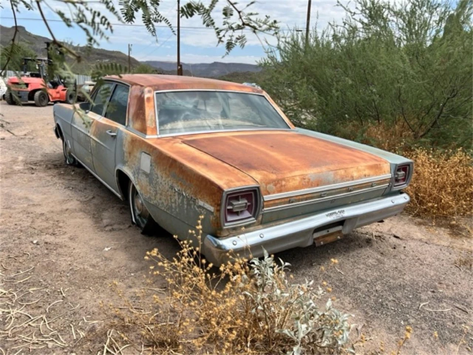 1966 Ford Galaxie 3rd Gen - Image 2 of 2