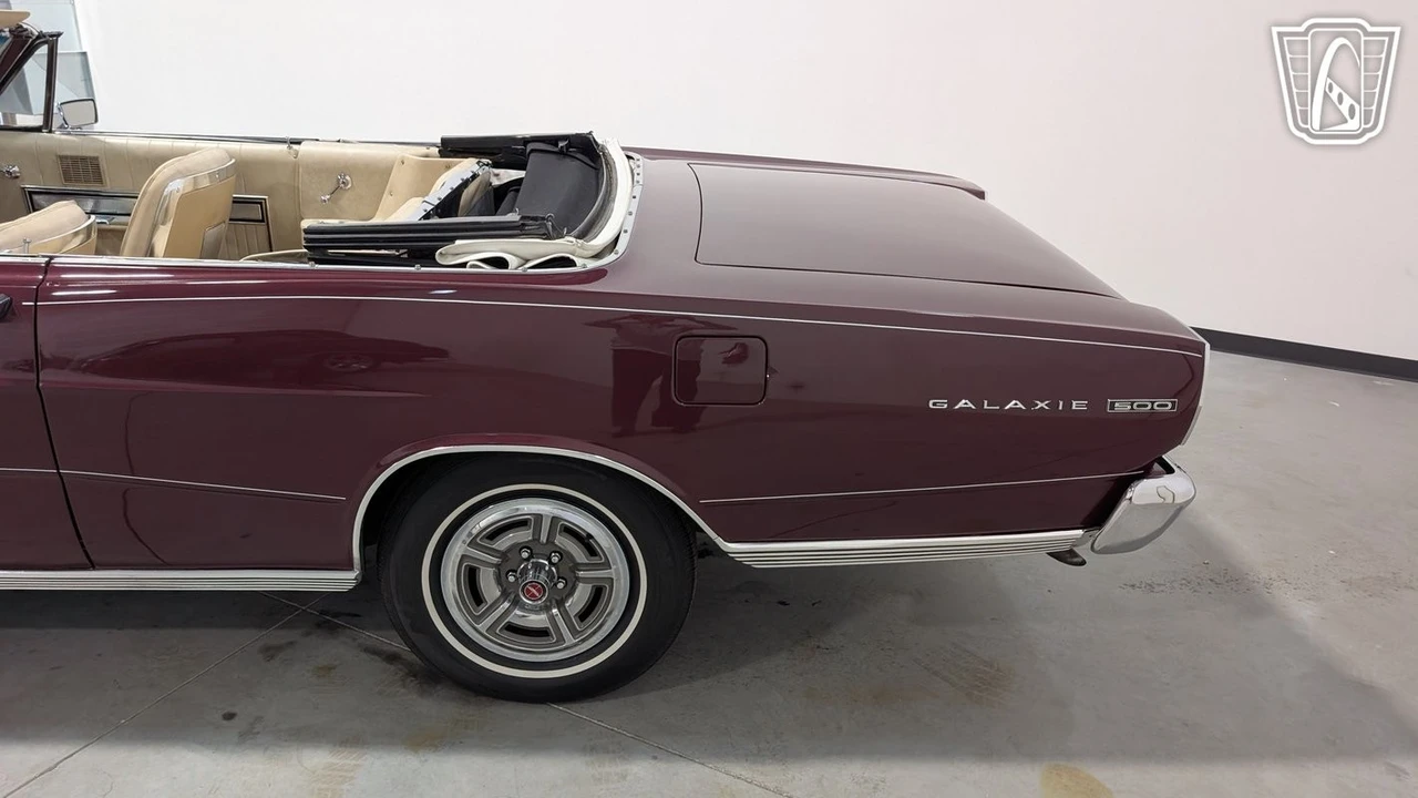 1966 Ford Galaxie 3rd Gen - Image 13 of 31
