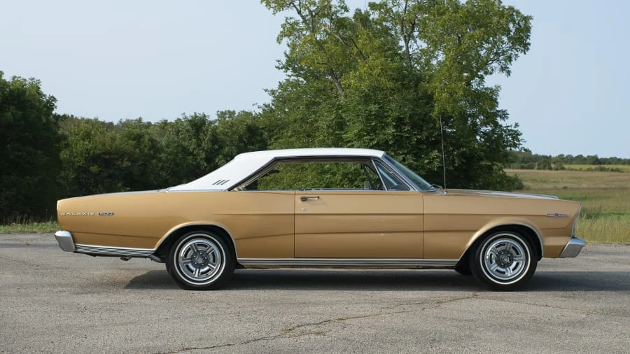 1966 Ford Galaxie 3rd Gen - Image 11 of 12