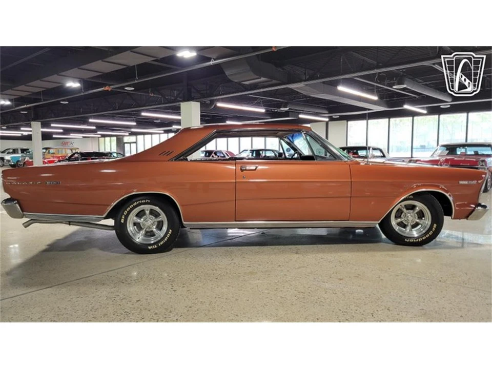 1966 Ford Galaxie 3rd Gen - Image 21 of 31