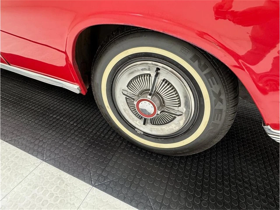 1966 Ford Galaxie 3rd Gen - Image 21 of 31