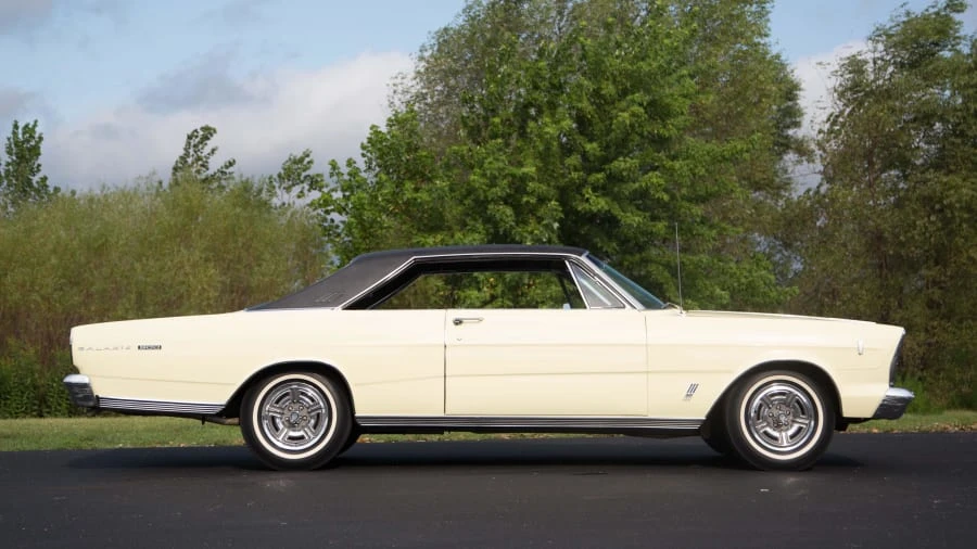 1966 Ford Galaxie 3rd Gen - Image 11 of 12