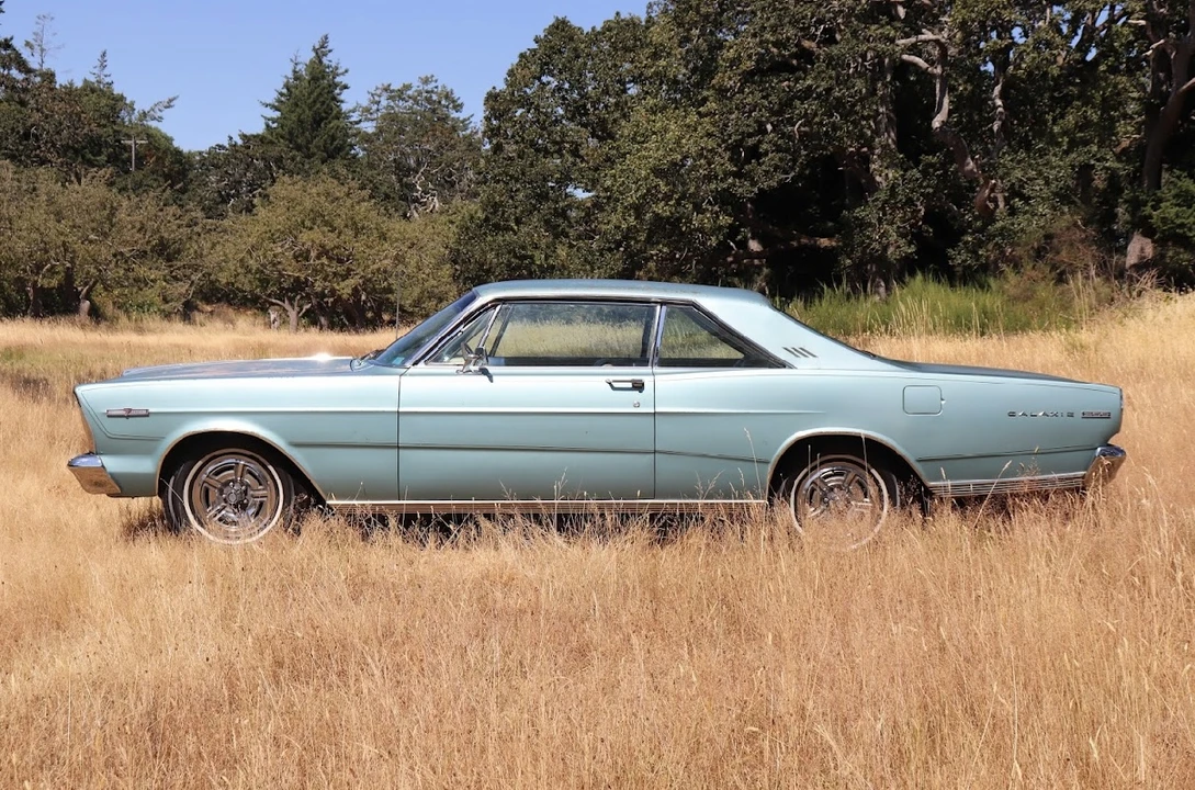 1966 Ford Galaxie 7-Litre 3rd Gen - Image 3 of 31