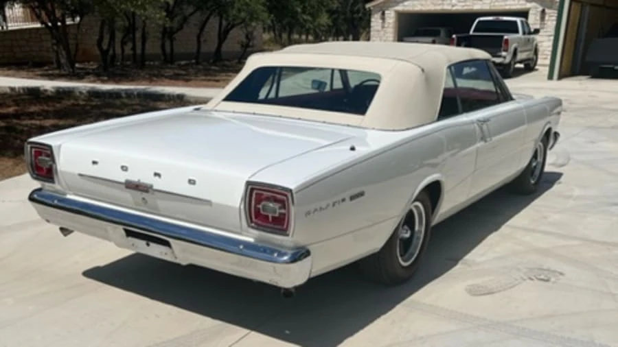 1966 Ford Galaxie 7-Litre 3rd Gen - Image 2 of 20