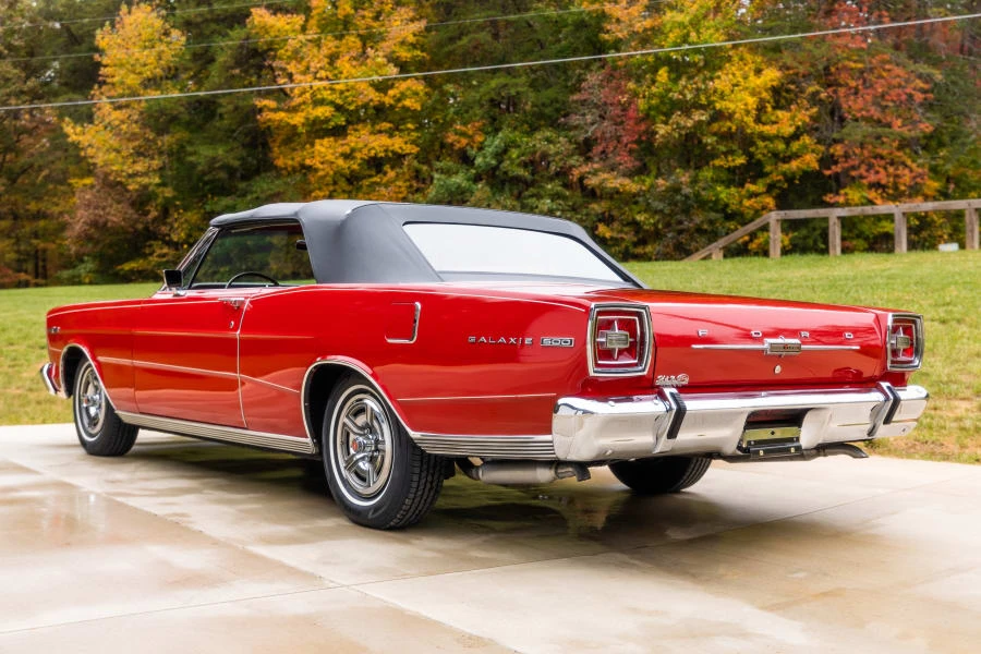 1966 Ford Galaxie 7-Litre 3rd Gen - Image 21 of 31