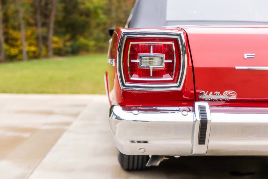 1966 Ford Galaxie 7-Litre 3rd Gen - Image 11 of 31