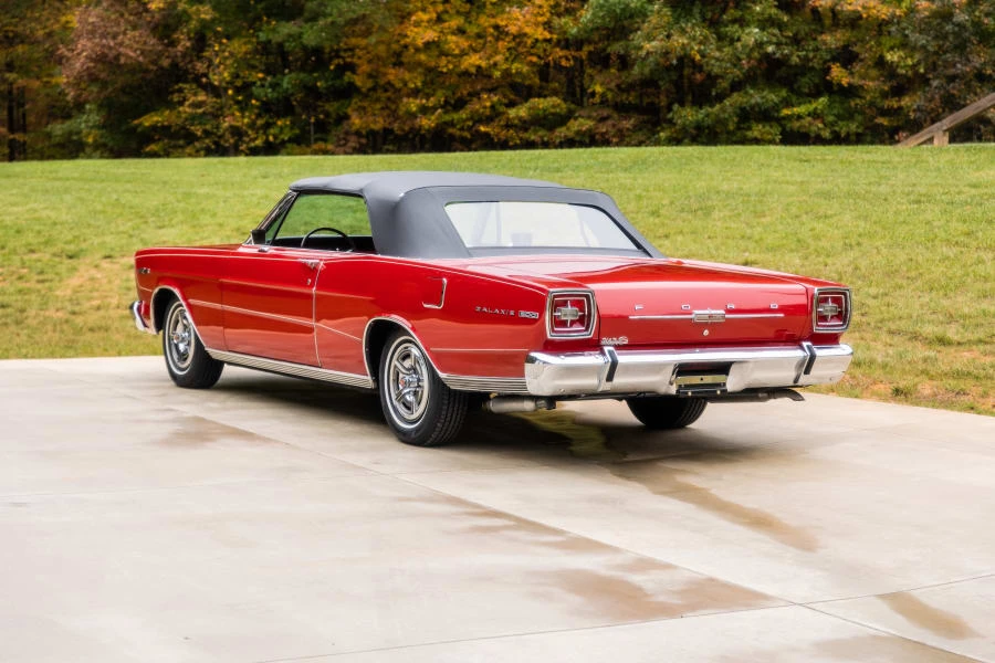 1966 Ford Galaxie 7-Litre 3rd Gen - Image 24 of 31