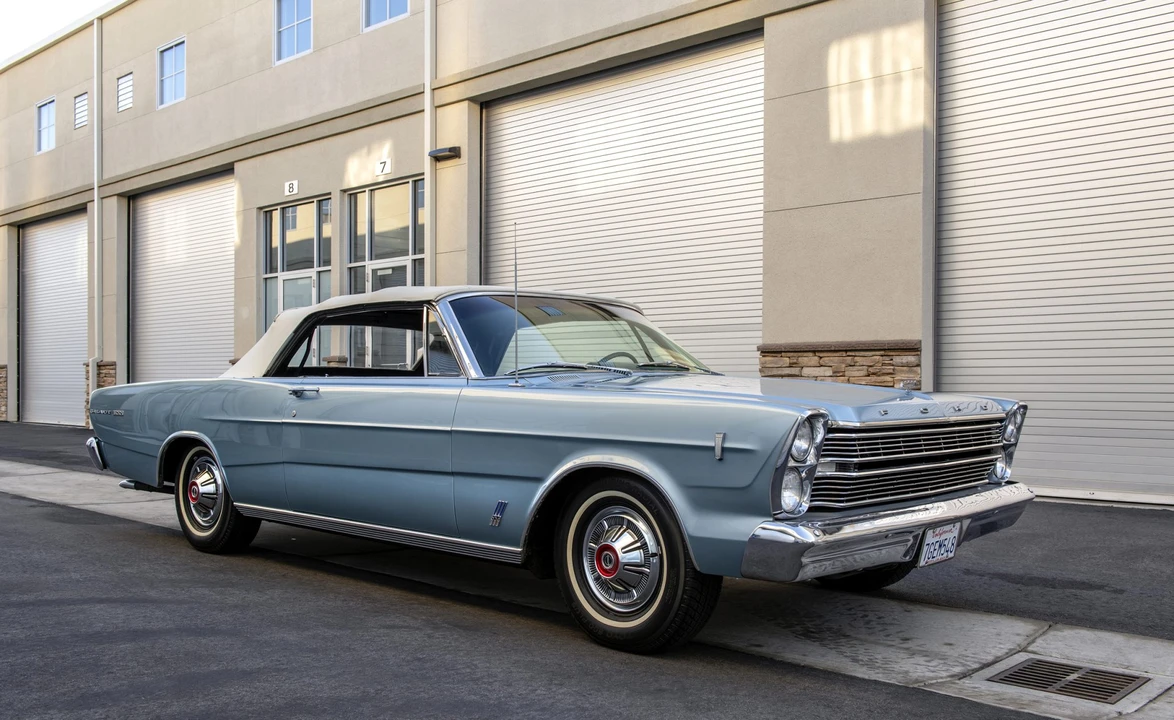 1966 Ford Galaxie 3rd Gen - Image 9 of 31