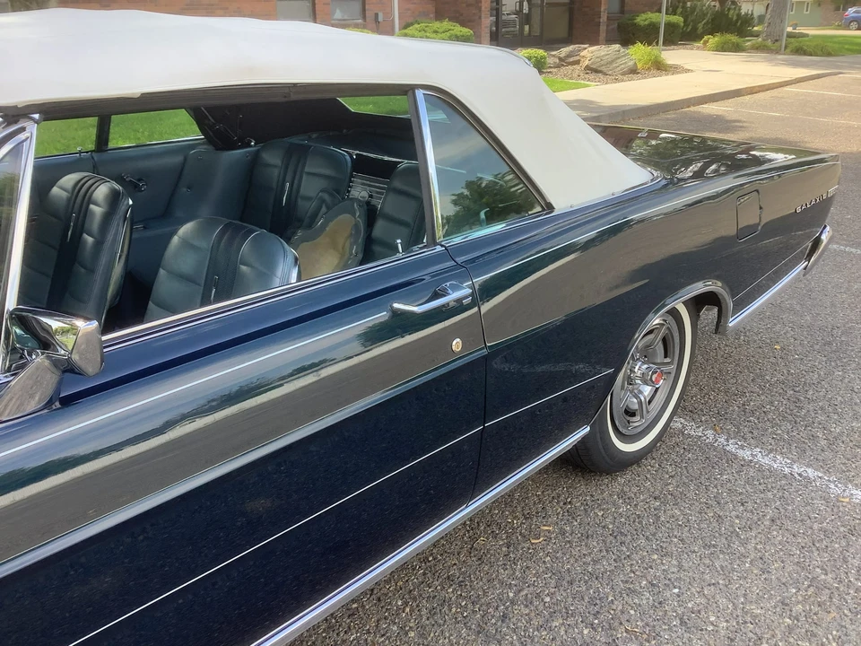 1966 Ford Galaxie 7-Litre 3rd Gen - Image 25 of 31