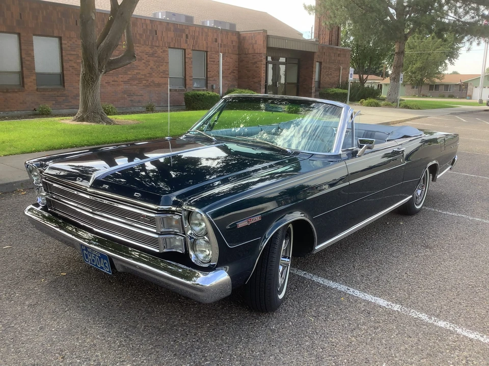 1966 Ford Galaxie 7-Litre 3rd Gen - Image 2 of 31