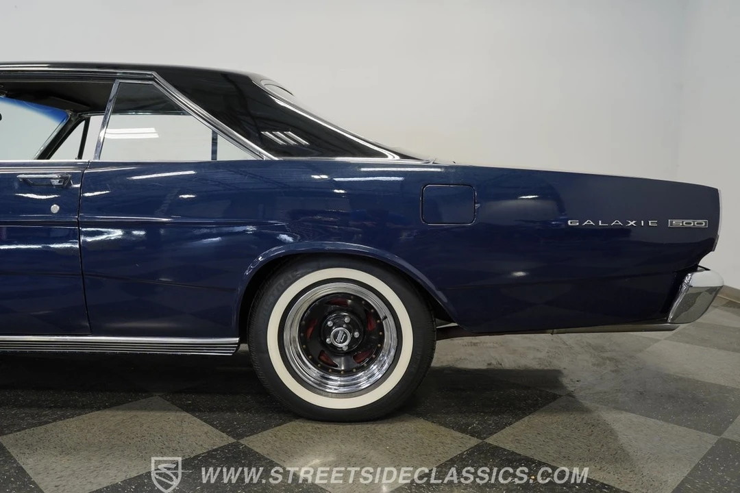 1966 Ford Galaxie 3rd Gen - Image 26 of 31