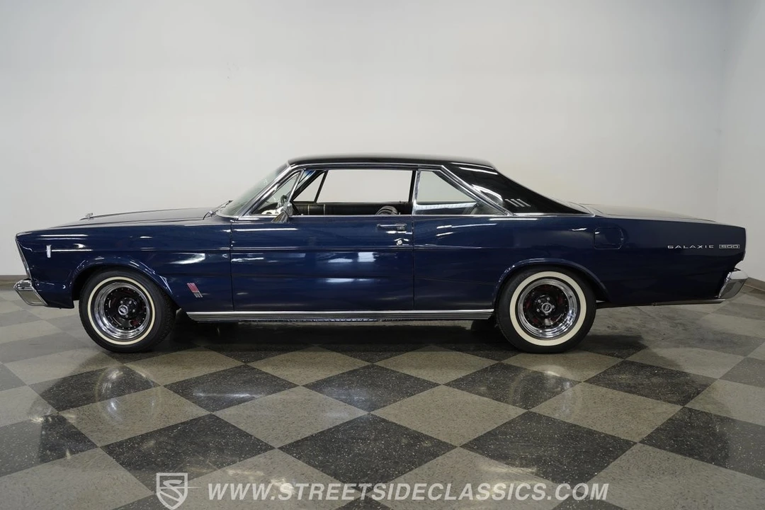 1966 Ford Galaxie 3rd Gen - Image 9 of 31