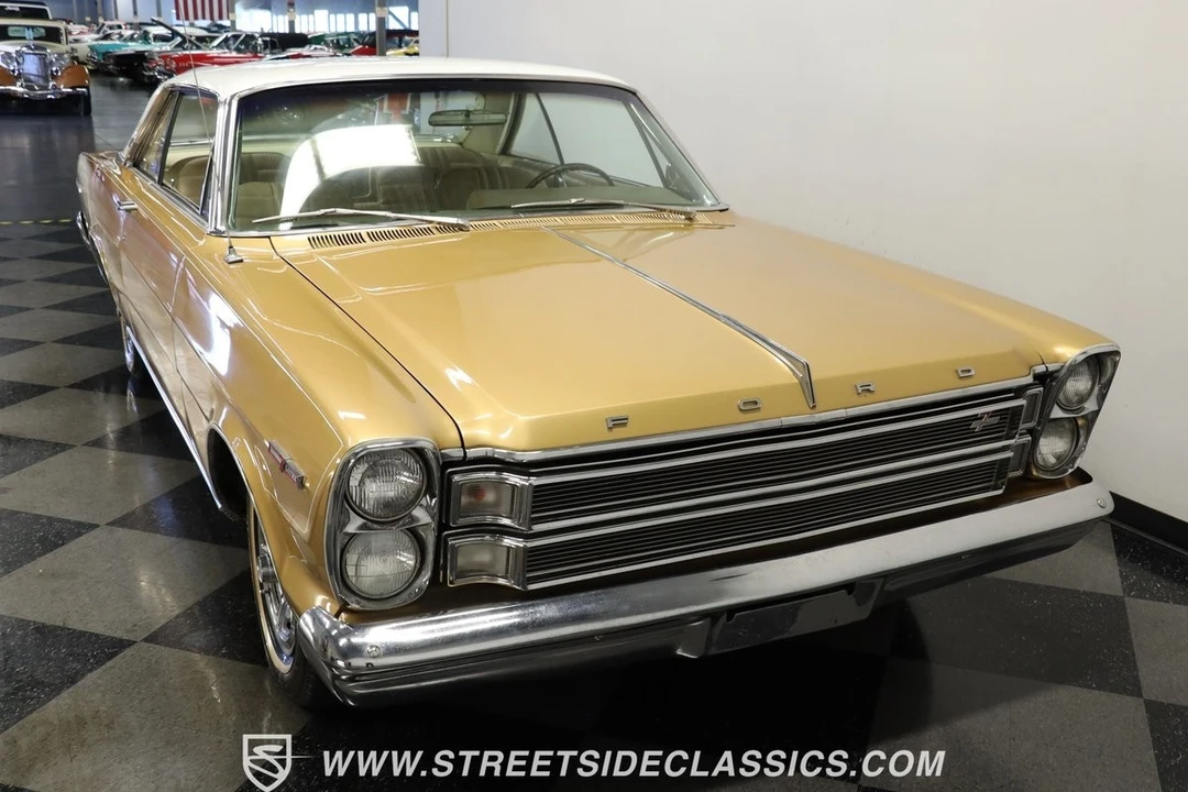1966 Ford Galaxie 7-Litre 3rd Gen - Image 15 of 21