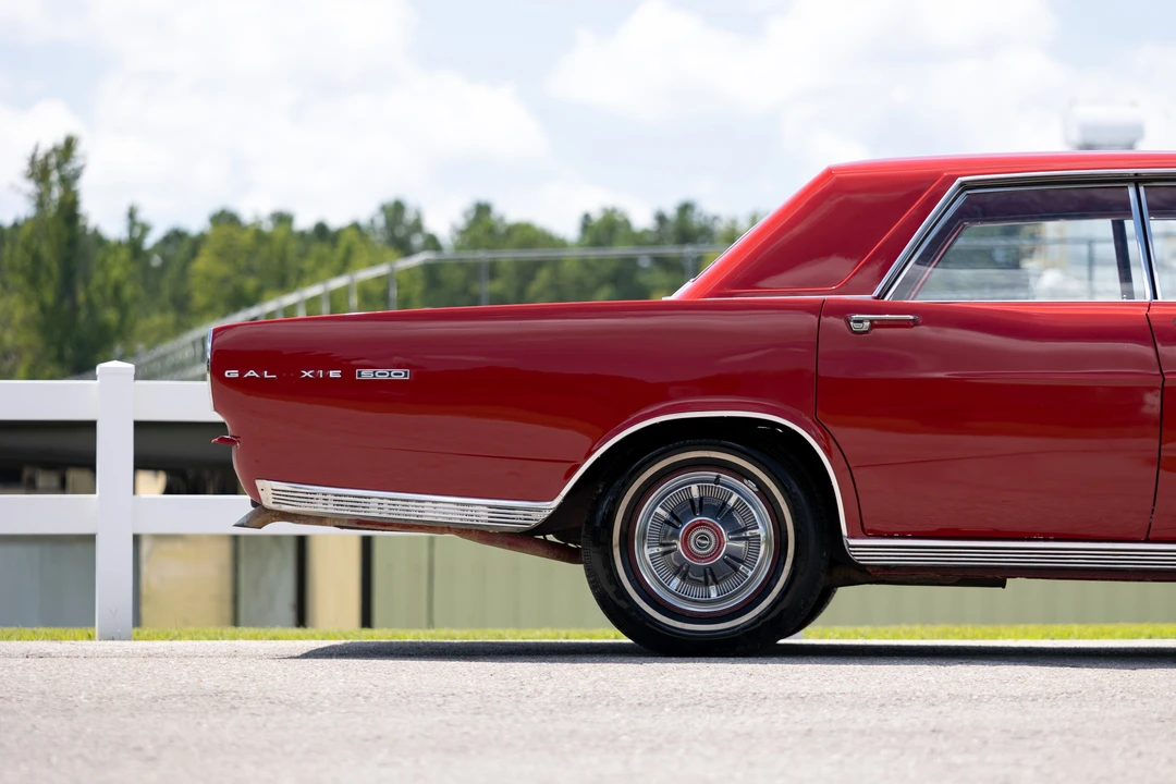 1966 Ford Galaxie 3rd Gen - Image 16 of 31