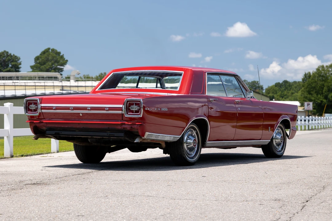 1966 Ford Galaxie 3rd Gen - Image 9 of 31