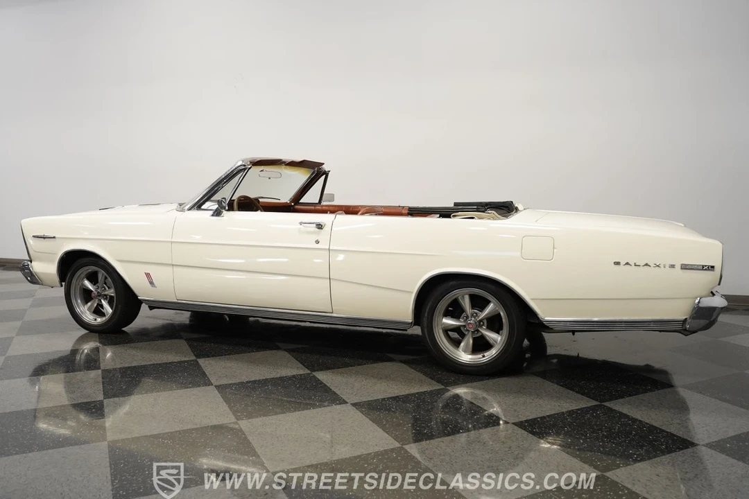 1966 Ford Galaxie 3rd Gen - Image 9 of 12