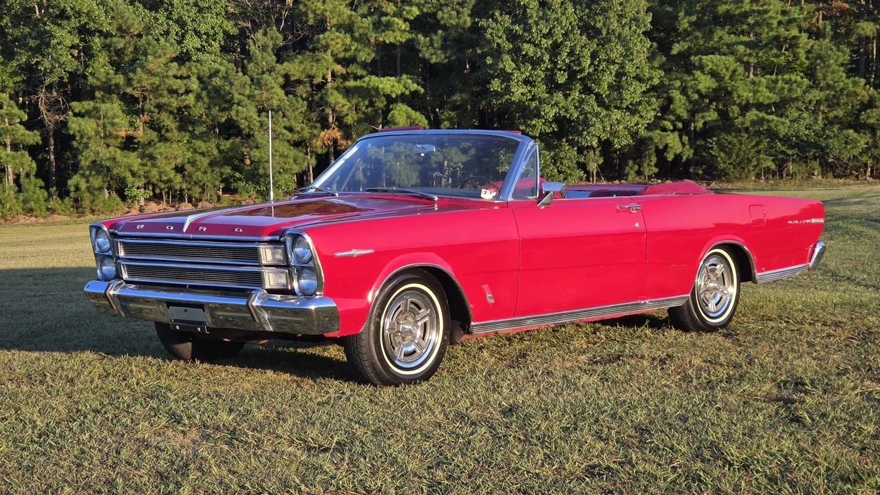 1966 Ford Galaxie 3rd Gen - Image 2 of 31