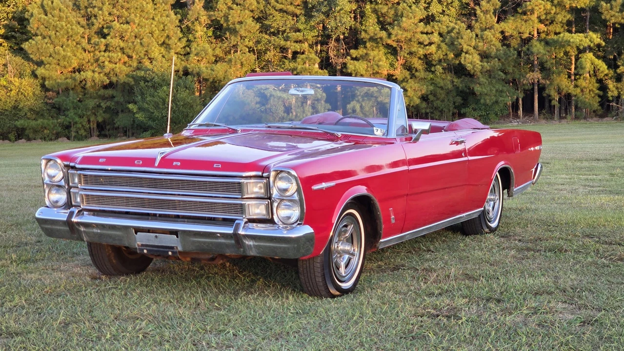 1966 Ford Galaxie 3rd Gen - Image 8 of 31