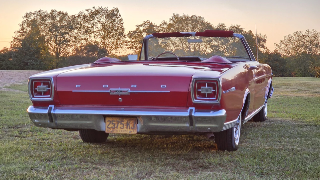 1966 Ford Galaxie 3rd Gen - Image 24 of 31