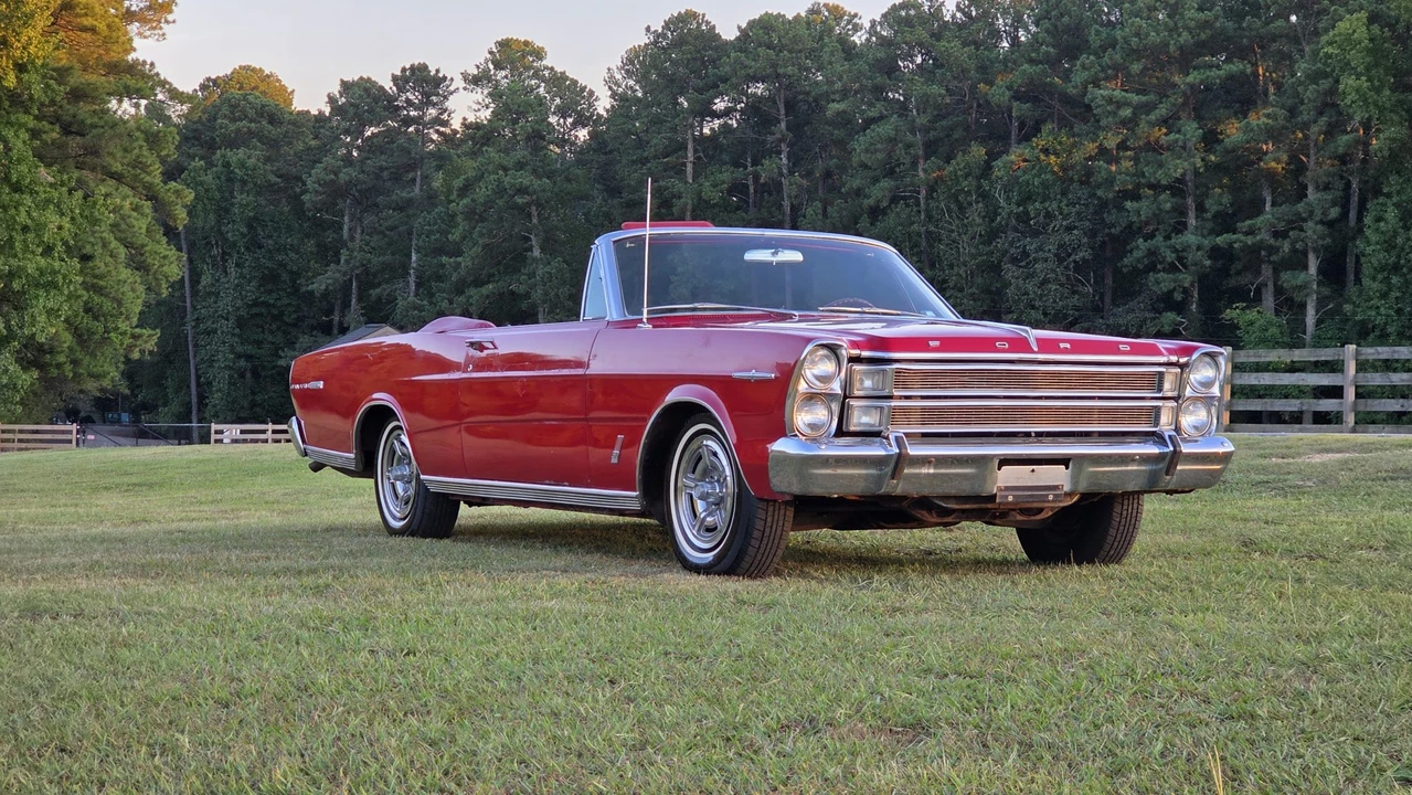 1966 Ford Galaxie 3rd Gen - Image 12 of 31