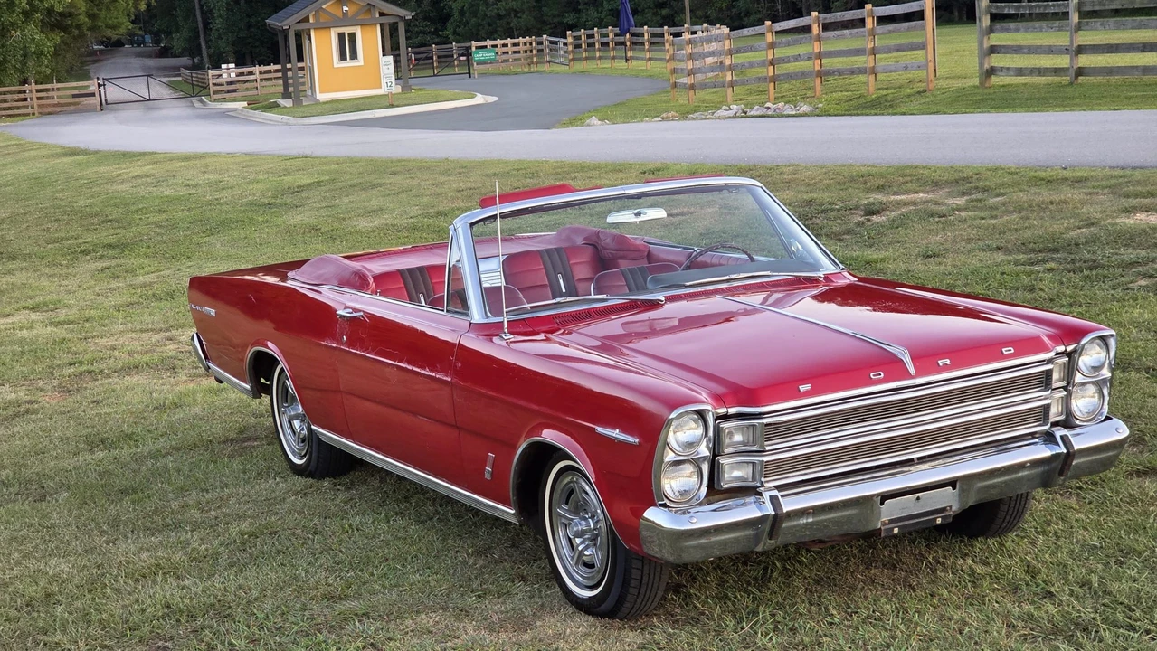 1966 Ford Galaxie 3rd Gen - Image 11 of 31