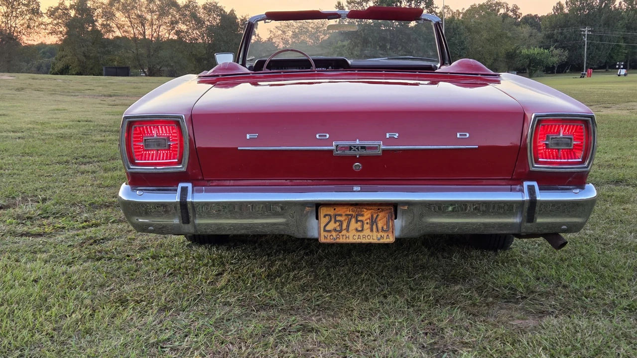 1966 Ford Galaxie 3rd Gen - Image 27 of 31