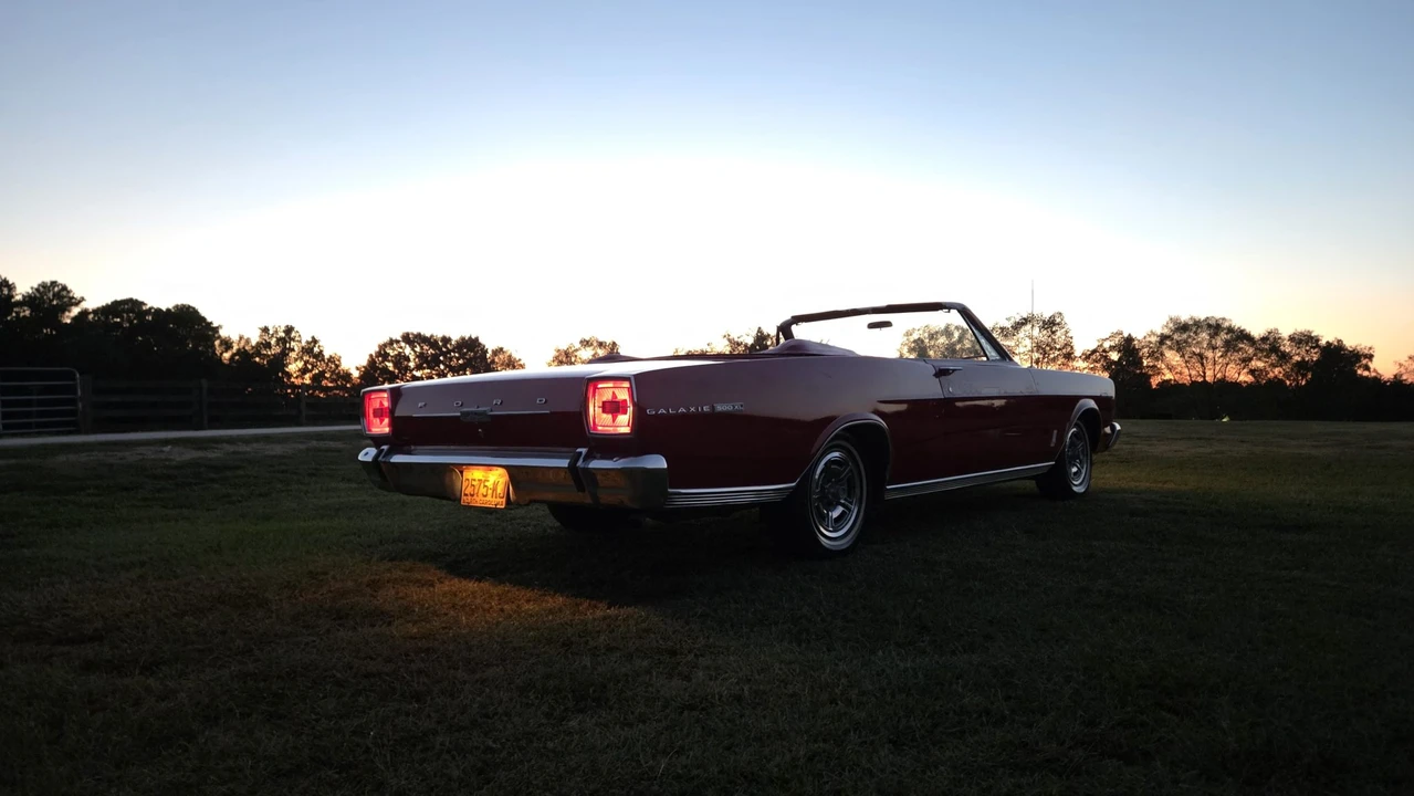 1966 Ford Galaxie 3rd Gen - Image 20 of 31