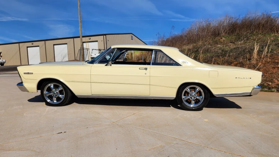 1966 Ford Galaxie 3rd Gen - Image 13 of 31