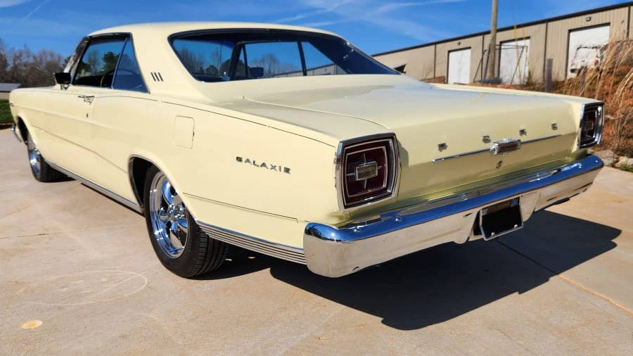 1966 Ford Galaxie 3rd Gen - Image 14 of 31