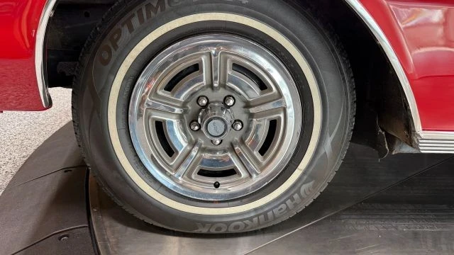1966 Ford Galaxie 3rd Gen - Image 16 of 31