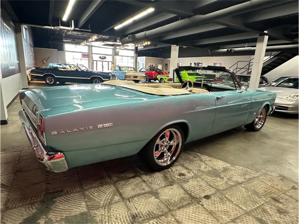 1966 Ford Galaxie 3rd Gen - Image 15 of 31