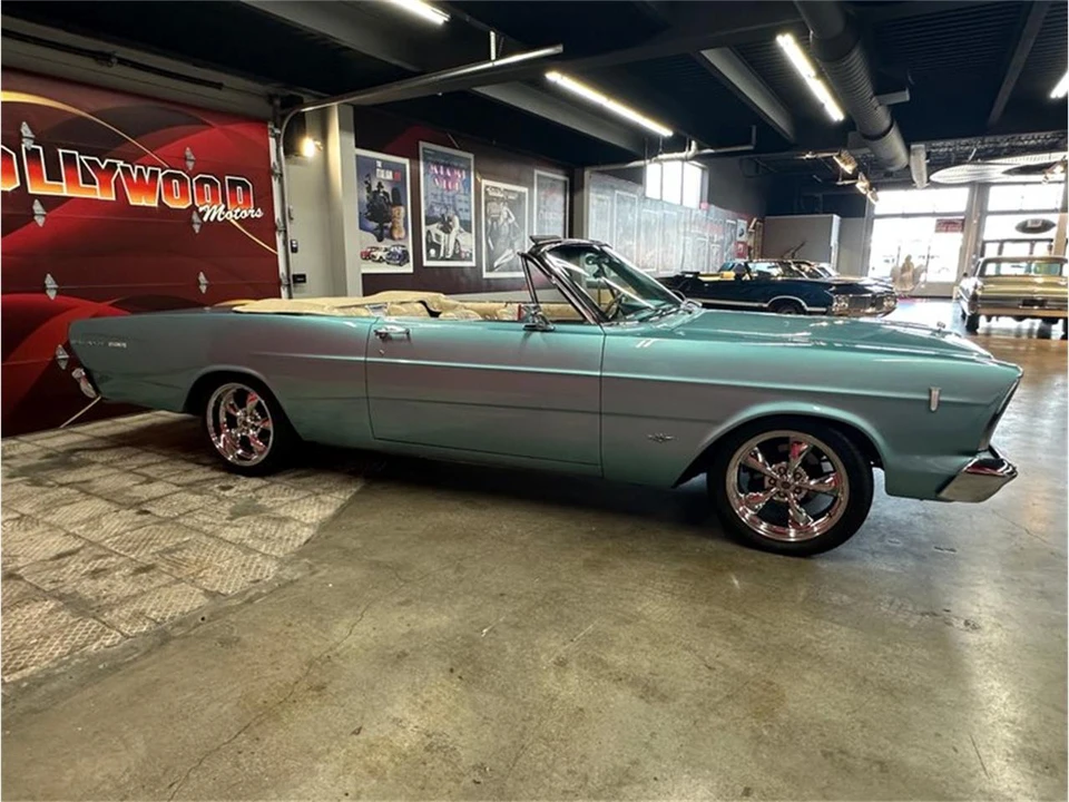 1966 Ford Galaxie 3rd Gen - Image 12 of 31