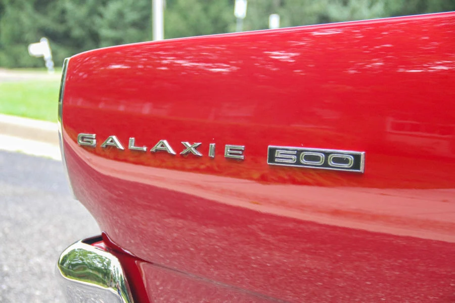 1966 Ford Galaxie 7-Litre 3rd Gen - Image 15 of 31